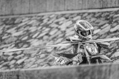 2_RACE8